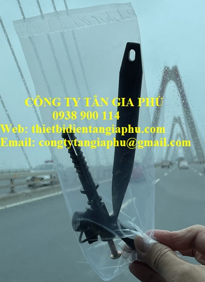 đinh nở kèm dây siết