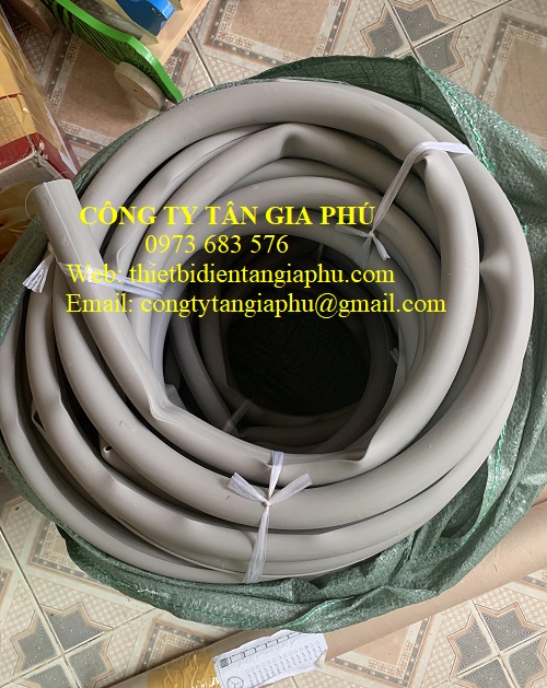 ống xoắn bọc cánh điện composite