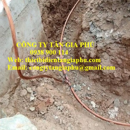 Cáp trần tiếp địa