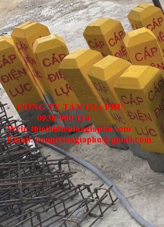 Cọc cảnh báo cáp ngầm bê tông 
