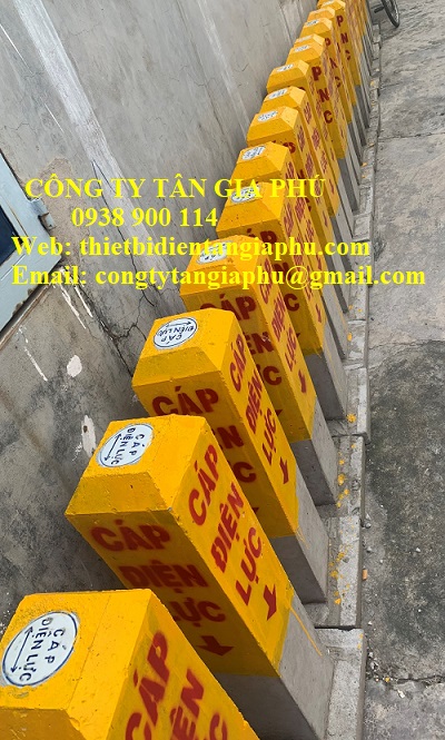 cọc báo cáp