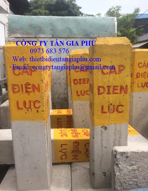 Cọc cáp điện lực bê tông
