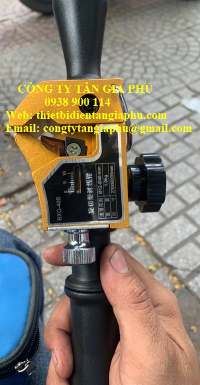 dụng cu tuốt dây cáp