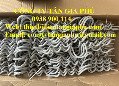 giáp buộc cổ sứ đơn