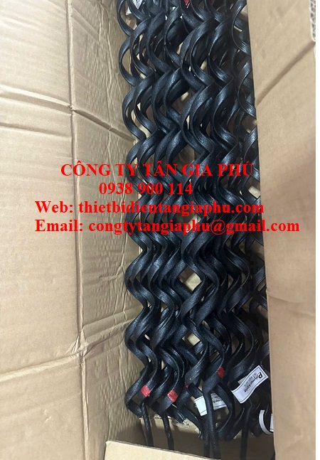 giáp buộc dạng giáp níu dây cáp
