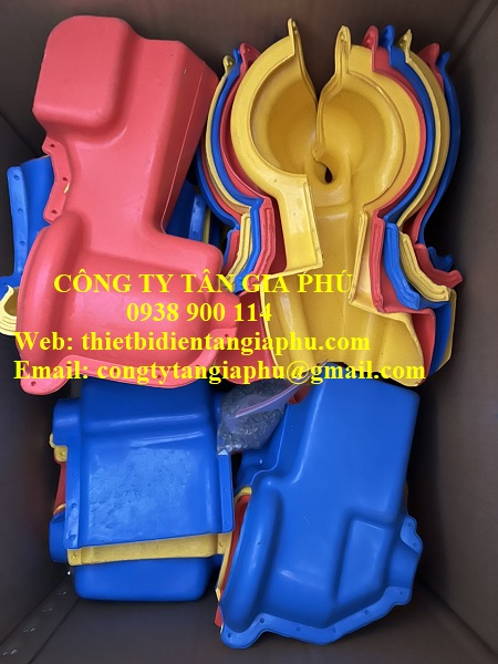 nắp che đầu cực trên FCO