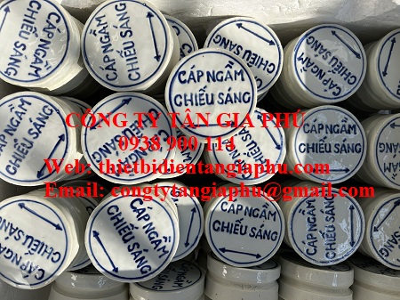 Mốc báo cáp chiếu sáng bằng sứ