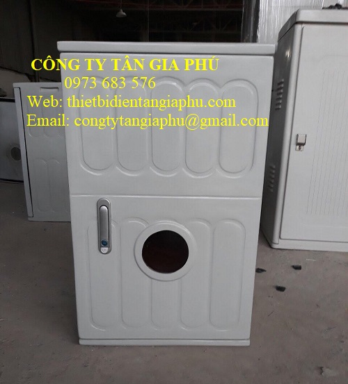 tủ chiếu sáng composite